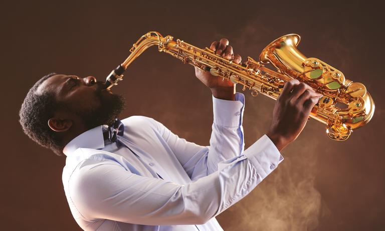 Bezielde saxofonist als metafoor voor bezielde medewerkers